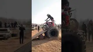 Impossible Climb Andler0049