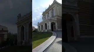 Одесса - Оперный театр и фонтан