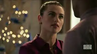 Supergirl 3x09 Reign´s symbol appears all over the city