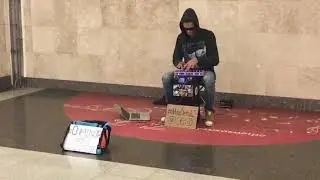 Очень крутое звучание в метро