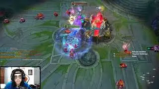 El Aphelios recordó que era un ADC 🤣