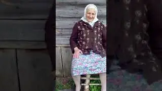 Лиса спасла девочку от нападения змеи  😱 