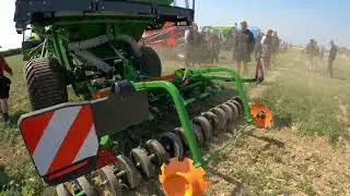2018 Claas Axion 800 6.7 Litre 6-Cyl Diesel Tractor (193 205 HP) with Amazone Seed Drill #claas
