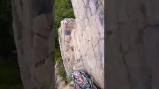 High Exposure Crux at the Gunks! Press above "created by" to see the full video trad climbing pitch3