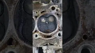 TOYOTA спринтер прогорел клапан