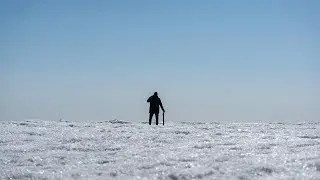 Random frames