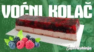 Refreshing raspberry and blueberry fruit cake