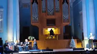 Г. Анохин "Мальчик у Христа на елке"