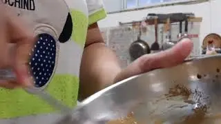 Cara buat es kopi dalgona tanpa miker cukup pake sendok saja