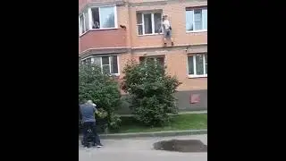Житель Андреевки пошел на риск ради спасения кошки