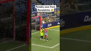 I saved a penalty from Ronaldinho 🤯