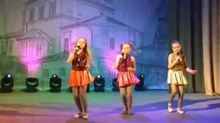 "Банана - мама" исп. трио "Модницы"