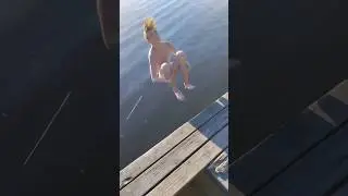 Не часто в воду откуда-то можно навернуть палм дроп