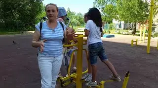 Детские площадки по проспекту Металлургов