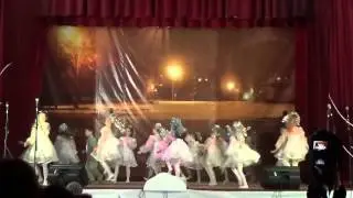 Это Новый год танец Дубравушка Петра Дубрава