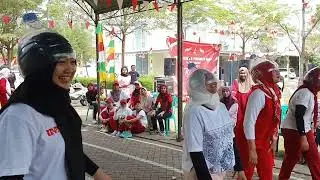 Lomba Topi Kait