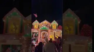 My neighbors Christmas house 🎅  #shorts #christmas #neighborhood #holidays#viral #youtube