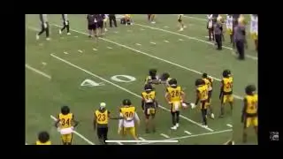 George Pickens makes a sick one handed grab in training camp!!