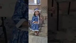 Жаңа жылдың сұлу қаршақызы