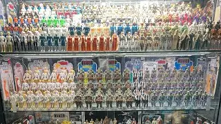 Vintage Kenner Star Collection: Reconstruction on the top and international shelves.