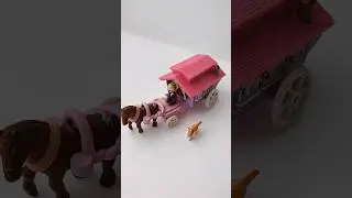 1995 Polly Pocket Circus wagon on the go #pollypocket #pollypocketvintage #pollypocketcollector
