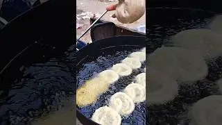 Bangladeshi Street Food Delight Jilapi #streetfood #jilapi
