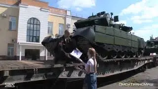 Омсктрансмаш отправил в войска партию модернизированных танков Т 80БВМ.