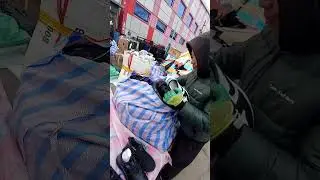 Рынок на Спортивной. Глобальная распродажа. Владивосток.