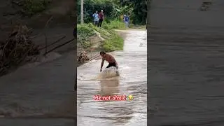 Karenni Kungfu 😂