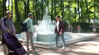 Летний сад У фонтана