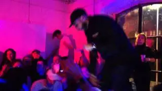 Туса Стиль NEL . L'one зажигает