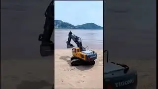 Kereta Kawalan Jauh RC. Kenderaan Kejuruteraan 2.4G