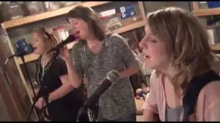 Hole Hearted (Cover) - Roland's Basement #11