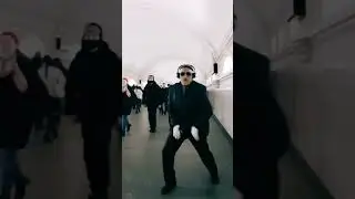 Дискотека 80-х в метро😎🔥🕺 