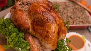 The best ROAST TURKEY recipe | how to cook thanksgiving or christmas turkey | ENGLISH subtitles