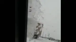 Шкотово,  грузовик валится на бок регистратор