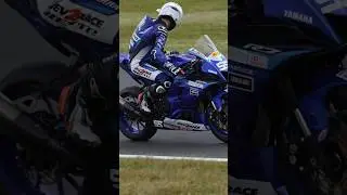 Slow Motion Look Back 💯🚀 #moto #motorcycle #superbike #yamaha #biker #bikelover #bsb #bikeride