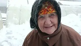 Снегом замело, печку доделали, трактор прочистил дорогу.