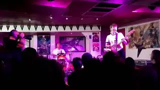 THE MEFFS "Wasted On Women" (The Tache, Blackpool, 02.08.2023)