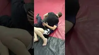 Борьба с учениками , чистая биомеханика.