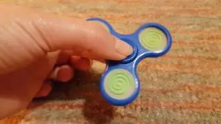 Fidget Spinner. Спиннер - игрушка для пальцев.