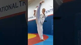 Shadow Boxing #karate #martial arts #karatemoves #kyokushinkarate #karatekicks