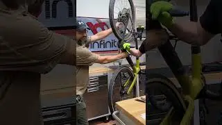 Sometimes Removing a BB Requires Teamwork #mtb #bikechain #cycling