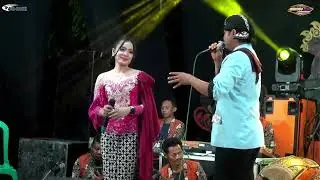 Ayang Ayang - DEVINA feat ARIF MC // SUKO NEDHO
