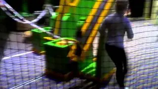 VID_20151121_141626.3gp