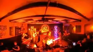 Ike Willis & Ossi Duri feat. Jacopo Coretti (drums) | Cosmik Debris (Frank Zappa) 360° live @Pub82