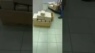 Выгрузка посылок на Новой Почте - светодиодные лампы SUNDAY LED