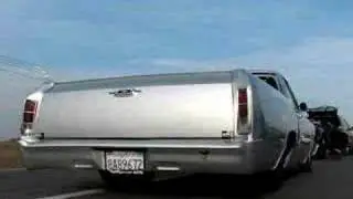 Drag '66 El Camino idling