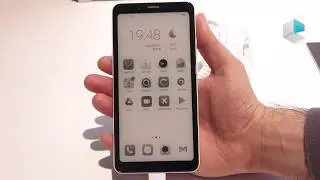 Hisense A5 smartphone E-ink