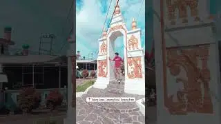 ini bukan pintu doraemon ya,ini gerbang sriwijaya,icon nya kota tanjung enim, ada yang tau lokasinya